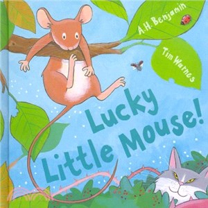 Lucky little mouse! /