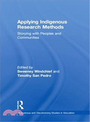 Applying indigenous research methods : storying with peoples and communities