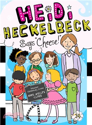 Heidi Heckelbeck 14 : Heidi Heckelbeck says "cheese!"