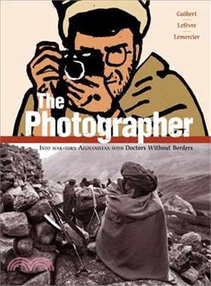 The photographer :[into war-...