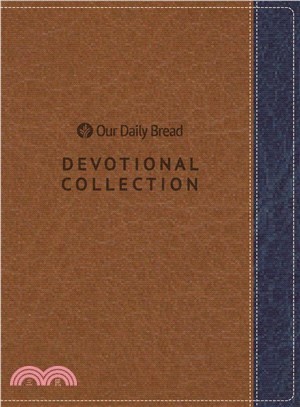 Our Daily Bread Devotional Collection ― Navy and Walnut