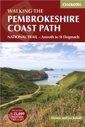 The Pembrokeshire Coast Path：NATIONAL TRAIL a " Amroth to St Dogmaels