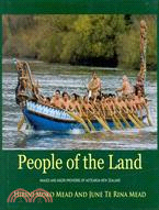 People of the Land: Images and Maori Proverbs of Aoteroa New Zealand