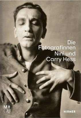 Die Fotografinnen Nini Und Carry Hess