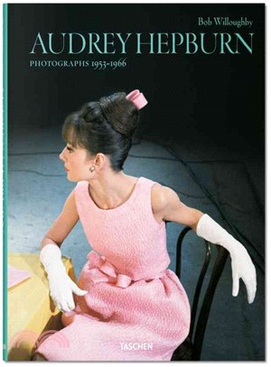 Audrey Hepburn ─ Audrey Hepburn, Photographs 1953-1966