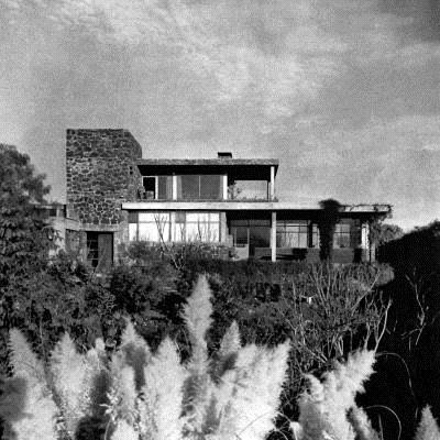 A Home of One's Own ― 卌igr?Architects and Their Houses. 1920-1960