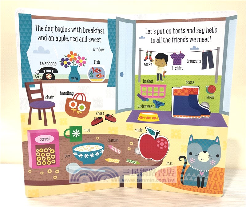 Find and Fit First Words (寶寶的第一本單字啟蒙拼圖書)