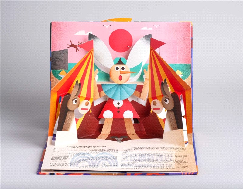 The Adventures of Pinoccio：A Pop-Up Book